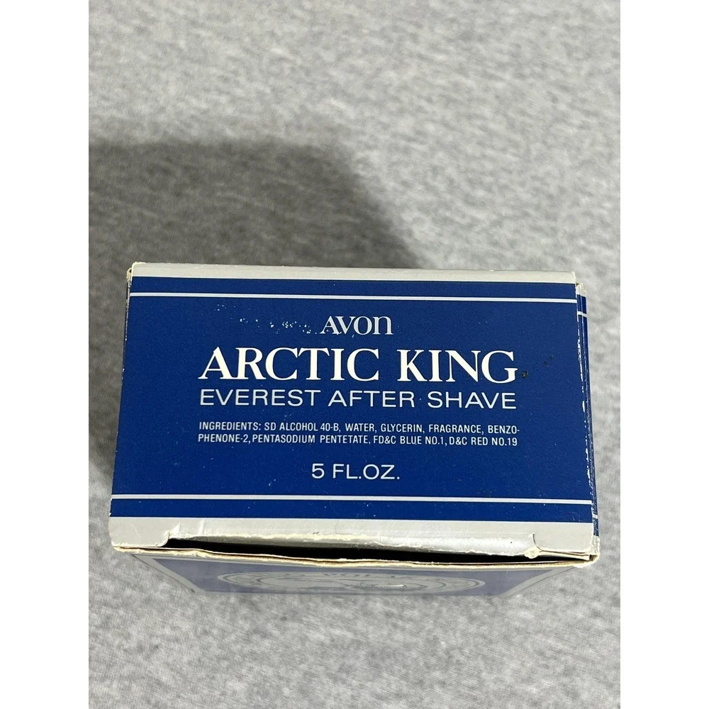 Vintage Avon Arctic‎ King Polar Bear Decanter Everest After Shave 5oz Boxed USA